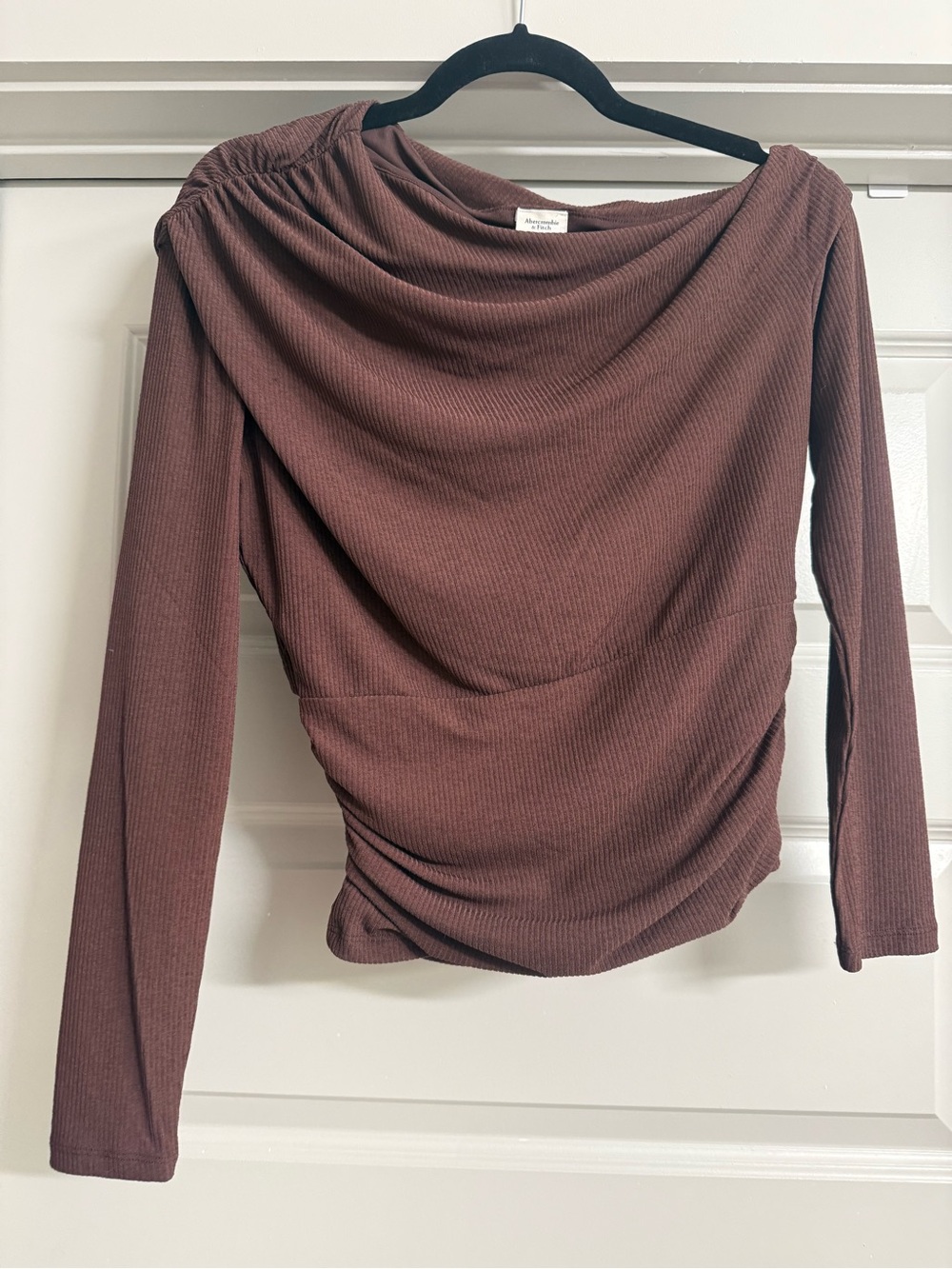 Abercrombie One-Shoulder Ruched Brown